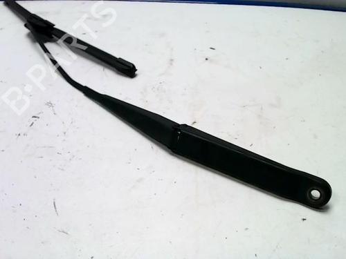 Front windshield wiper arm FIAT PUNTO (188_) 1.9 DS 60 (188.031, .051, .231, .251) | BP31225466C143 