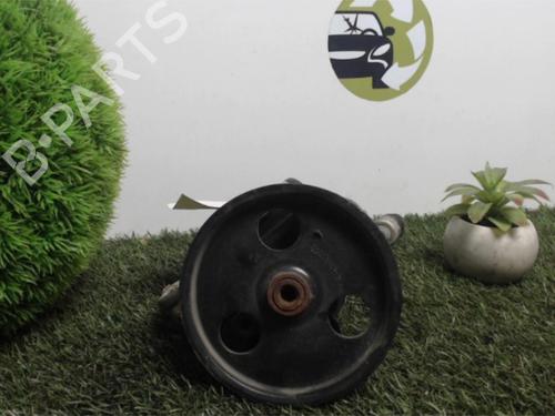 Used Steering pump DACIA SANDERO 1.5 dCi (68 hp) 25393516