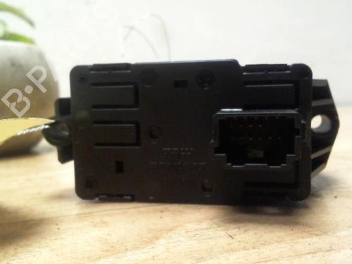 Used Electric handbrake RENAULT GRAND SCÉNIC III (JZ0/1_) 1.5 dCi (JZ09, JZ0D, JZ10, JZ14, JZ1G, JZ29, JZ2C) (110 hp) 29019427