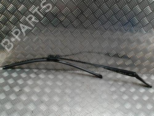 Used Front windshield wiper arm RENAULT LAGUNA III (BT0/1) 2.0 dCi (BT01, BT08, BT09, BT0E, BT0K, BT12, BT1C, BT1D,... (150 hp) 26507126