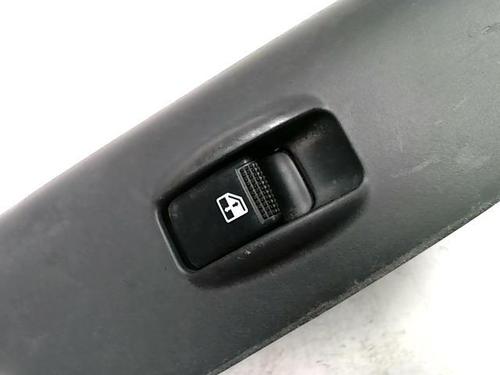 Right rear window switch HYUNDAI TUCSON (JM) 2.0 CRDi | BP25416589I28