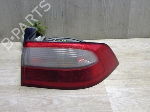 Used Right taillight RENAULT LAGUNA II (BG0/1_) 1.6 16V (BG0A, BG0L) (107 hp) 25413699