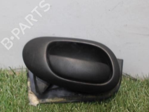 Used Rear left interior door handle PEUGEOT 206 Hatchback (2A/C) 1.6 i (89 hp) 25389638