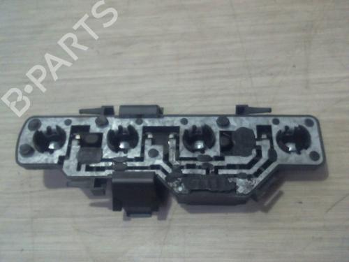 Used Licence plate light RENAULT MEGANE I (BA0/1_) 1.9 D Eco (BA0A, BA0U, BA0R) (64 hp) 25389232
