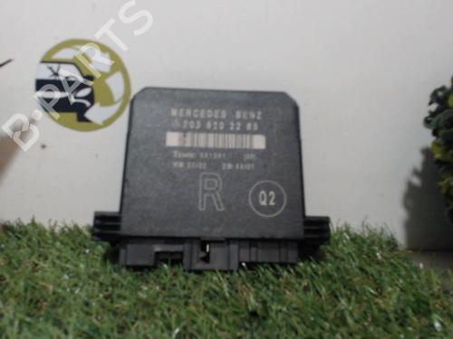Used Electronic module MERCEDES-BENZ C-CLASS (W203) C 200 CDI (203.004) (116 hp) 25415265
