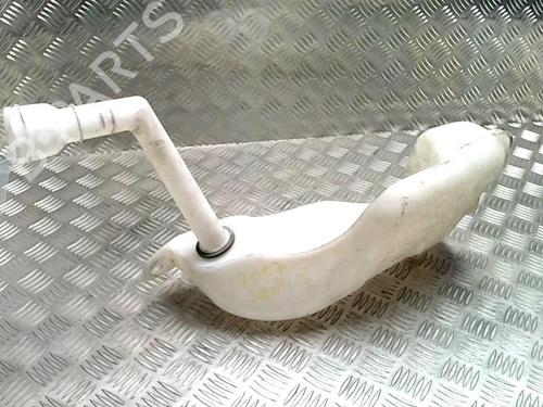 Used Windscreen washer tank Windscreen washer tank RENAULT GRAND SCÉNIC III (JZ0/1_) 1.5 dCi (JZ09, JZ0D, JZ10, JZ14, JZ1G, JZ29, JZ2C) (110 hp) 35813396 35813396