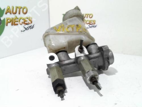Used Brake master cylinder OPEL VECTRA C (Z02) 2.2 DTI 16V (F69) (125 hp) 30666385