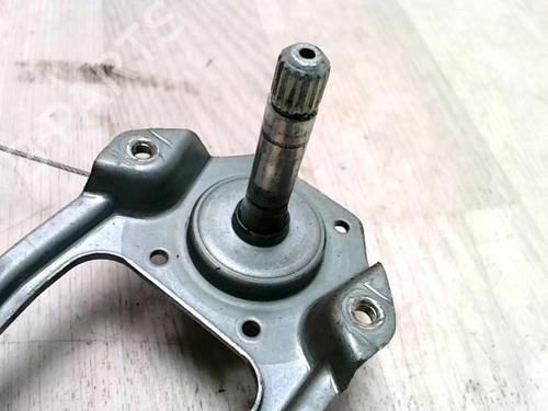 Vindusheismekanisme venstre bak FORD FOCUS I (DAW, DBW) 1.8 Turbo DI / TDDi (90 hp) 28122450