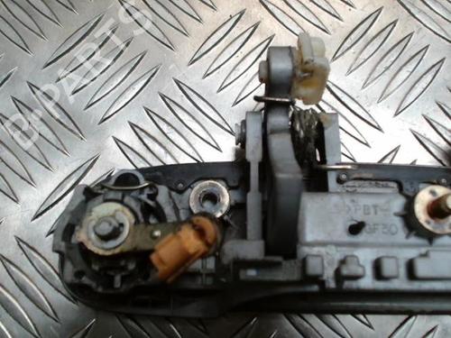 Front left exterior door handle MAZDA 323 F VI Hatchback (BJ) 2.0 TD | BP25883961C128 