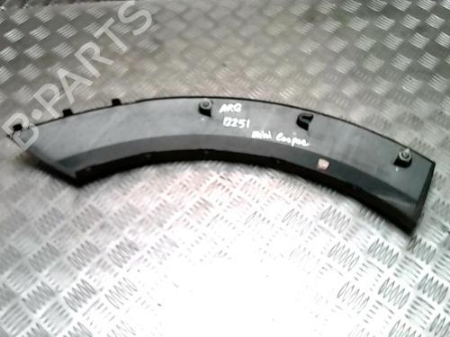 Used Rear left wheel arch trim MINI MINI COUNTRYMAN (R60) Cooper S (184 hp) 31236637