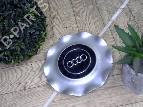 Used Hub cap AUDI A4 B5 (8D2) 1.9 TDI (90 hp) 25416091