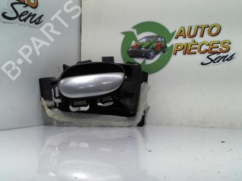 Used Front right interior door handle PEUGEOT 206 Hatchback (2A/C) 2.0 S16 (136 hp) 25400552
