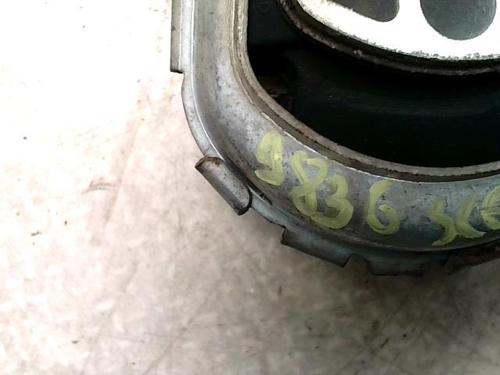 Used Engine mount RENAULT GRAND SCÉNIC III (JZ0/1_) 1.5 dCi (JZ09, JZ0D, JZ10, JZ14, JZ1G, JZ29, JZ2C) (110 hp) 31221411