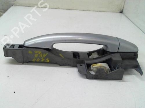 Front right exterior door handle PEUGEOT 407 (6D_) 2.0 HDi 135 (6DRHRH, 6DRHRE, 6DRHRG, 6DRHRJ) | BP25401008C129 