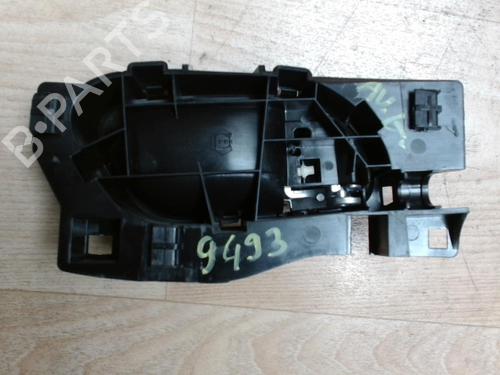 Used Front left interior door handle PEUGEOT 207 (WA_, WC_) 1.6 HDi (90 hp) 29387756