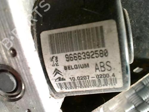 ABS pump CITROËN C3 Picasso (SH_) 1.6 HDI 90 | BP37281937M43 - Image 4