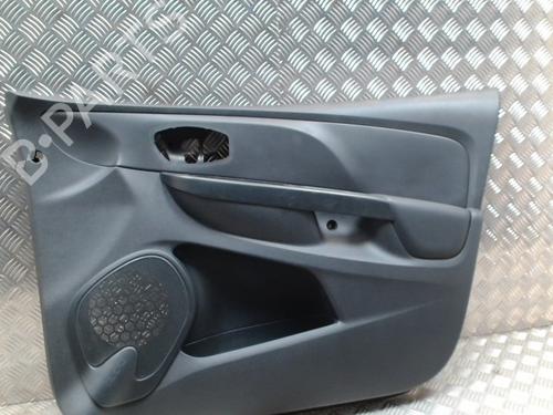 Garniture avant droite RENAULT CLIO IV (BH_) 1.5 dCi 75 (75 hp) 31872813