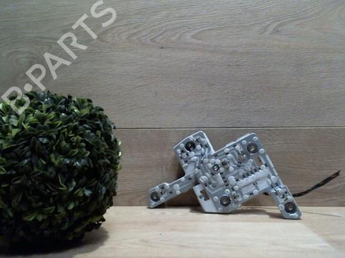 Nummerpladelys FORD MONDEO III (B5Y) 2.0 16V TDDi / TDCi (115 hp) 31219634