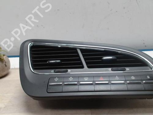 Used Air vent PEUGEOT 5008 (0U_, 0E_) 1.6 HDi (114 hp) 25419997