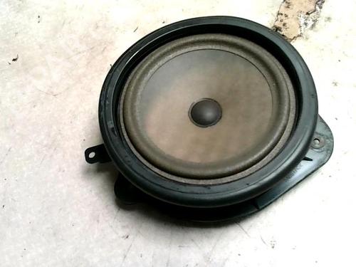 speaker-audi-a3-8p1-2003-2004-2005-2006-2007-2008-2009-2010-2011-2012-2013-26676649 main image