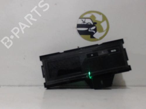 Multifunctionele display RENAULT 25 (B29_) 2.1 Diesel (B296) (69 hp) 31231388