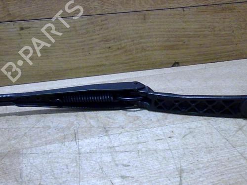 Front windshield wiper arm PEUGEOT 308 I (4A_, 4C_) 1.6 HDi | BP25413640C143 