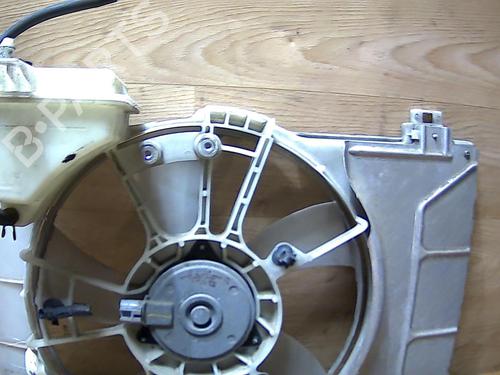 Used Heater blower motor TOYOTA YARIS (_P9_) 1.3 VVT-i (SCP90_, SCP90R) (87 hp) 31238791