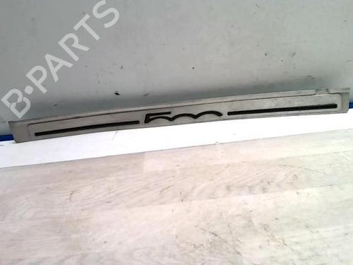 Estribo FIAT 500 (312_) 1.3 D Multijet (312AXB1A) (75 hp) 31225372