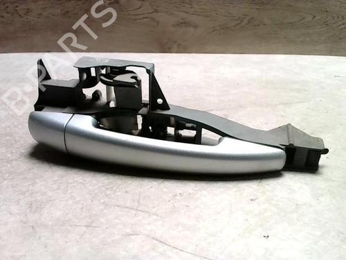 Used Rear right exterior door handle PEUGEOT 5008 (0U_, 0E_) 2.0 HDi (163 hp) 28692385