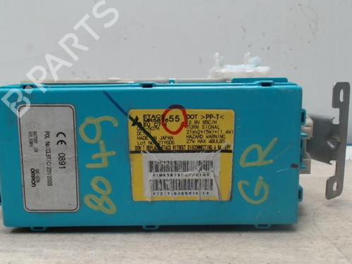 Used Fuse box MITSUBISHI GRANDIS (NA_W) 2.0 DI-D (NA8W) (136 hp) 25421242