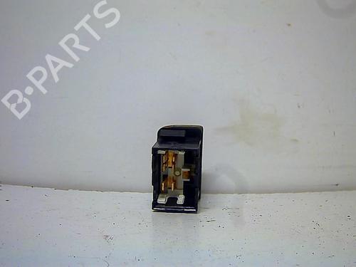 Used Warning switch NISSAN MICRA II (K11) 1.0 i 16V (K11) (54 hp) 25383798