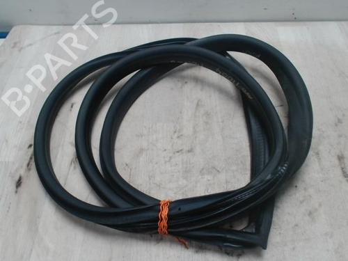 rubber-door-seal-ford-fiesta-vi-cb1-ccn-2008-27855725 main image