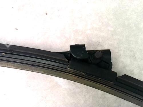 Used Front windshield wiper arm FORD FOCUS II (DA_, HCP, DP) 1.6 TDCi (109 hp) 31225904