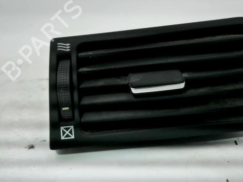 Rejilla aireadora TOYOTA COROLLA (_E12_) 1.4 D (NDE120_, NDE120R) (90 hp) 26667699