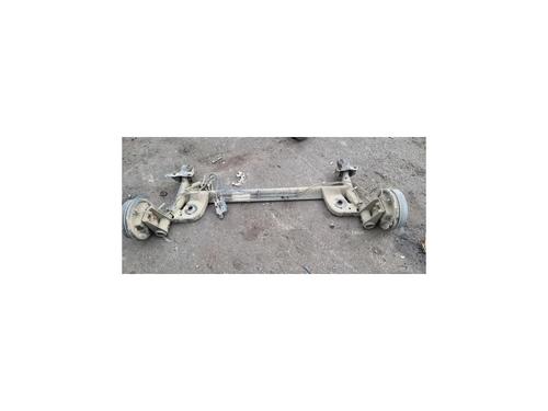 Used Rear axle RENAULT TWINGO II (CN0_) 1.2 16V (CN04, CN0B) (75 hp) 25426913