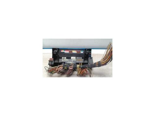 Used Fuse box RENAULT CLIO I (B/C57_, 5/357_) 1.9 D (65 hp) 25421965