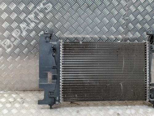 Used Water radiator Water radiator 38030859 38030859