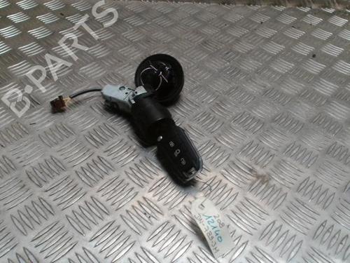 Used Ignition barrel PEUGEOT 208 I (CA_, CC_) 1.6 HDi (92 hp) 31228217