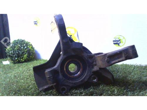 Used Left front steering knuckle FIAT ULYSSE (220_) 1.9 TD (92 hp) 25395802