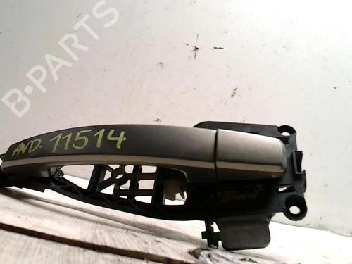 Used Front right exterior door handle OPEL CORSA D (S07) 1.4 (L08, L68) (100 hp) 25425964