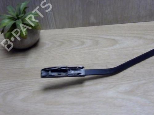 Front windshield wiper arm RENAULT SCÉNIC III (JZ0/1_) 1.5 dCi | BP29523228C143 