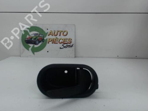 Used Front right interior door handle FORD FIESTA V (JH_, JD_) 1.4 TDCi (68 hp) 25398132