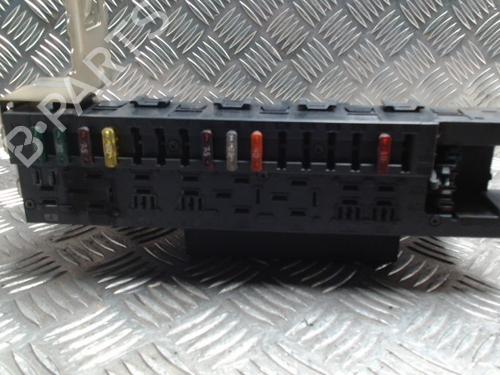 Used Fuse box Fuse box 38733419 38733419