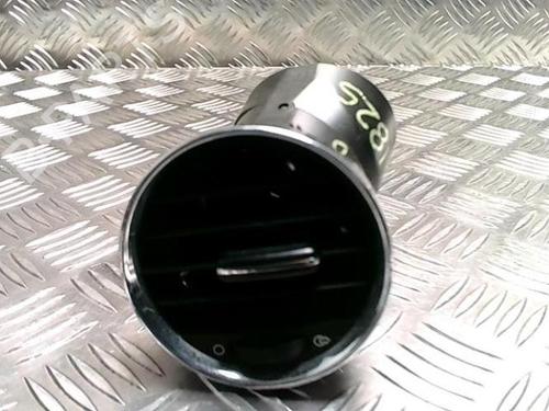 Air vent PEUGEOT 3008 I MPV (0U_) 1.6 HDi | BP25853639I21 