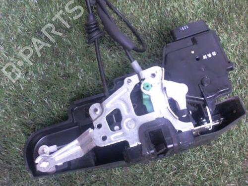 Front left lock KIA CARENS III MPV (UN) 2.0 CRDi 140 | BP25395310C98 