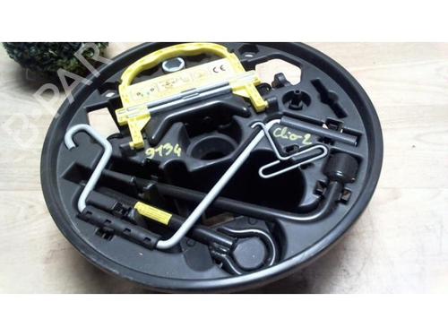 Jack Kit RENAULT CLIO II (BB_, CB_) 1.2 16V (BB05, BB0W, BB11, BB27, BB2T, BB2U, BB2V, CB05,... | BP25409047C119 