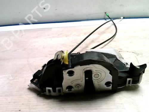 Used Front left lock TOYOTA YARIS (_P13_) 1.4 D (NLP130_, NLP130) (90 hp) 27862619