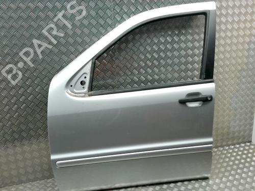 Used Left front door MERCEDES-BENZ M-CLASS (W163) ML 270 CDI (163.113) (163 hp) 31227000