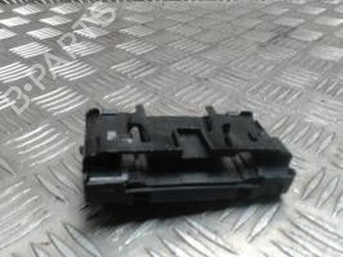 Used Electronic module RENAULT SCÉNIC II (JM0/1_) 1.9 dCi (JM0G, JM12, JM1G, JM2C) (120 hp) 30502825