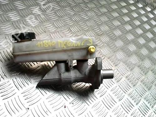 Brake master cylinder RENAULT MEGANE III Coupe (DZ0/1_) 1.5 dCi (DZ0A) | BP26135148M77